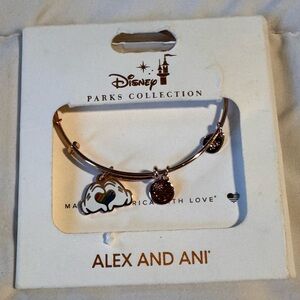 Disney Alex And Ani Bracelet - Rainbow Collection - Mickey Mouse Heart - BNWT